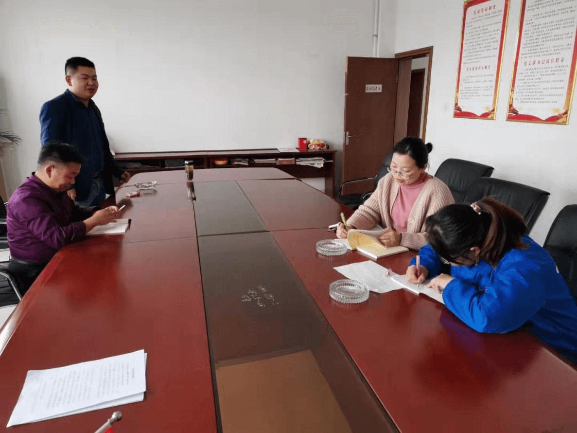 管仲木業(yè)黨支部主題黨日活動(dòng)開展情況(圖2) 管仲木業(yè)黨支部主題黨日活動(dòng)開展情況(圖2)